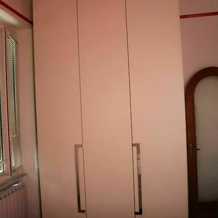 Apartment With 2 Bedrooms In La Spezia, With Terrace And Wifi - 12 Km La Spezia